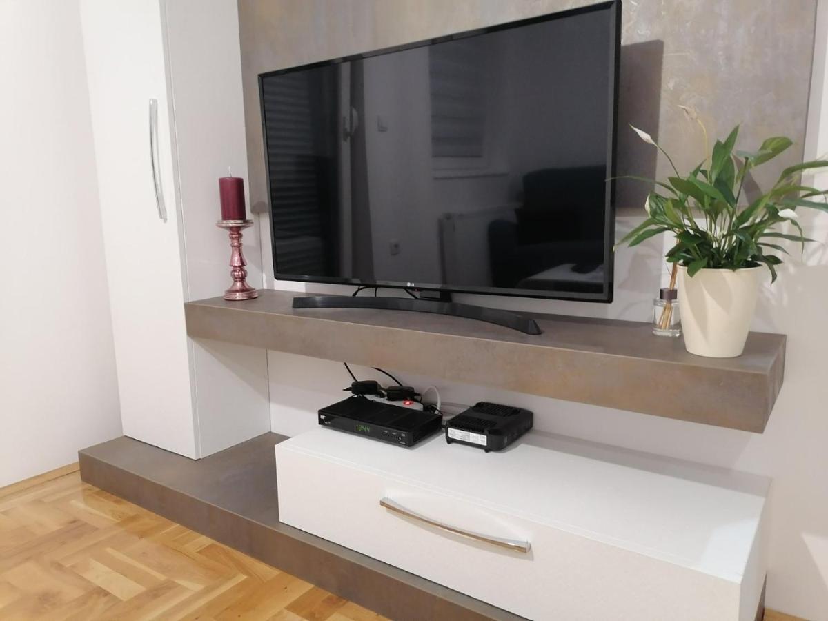 Carmen Deluxe Apartment